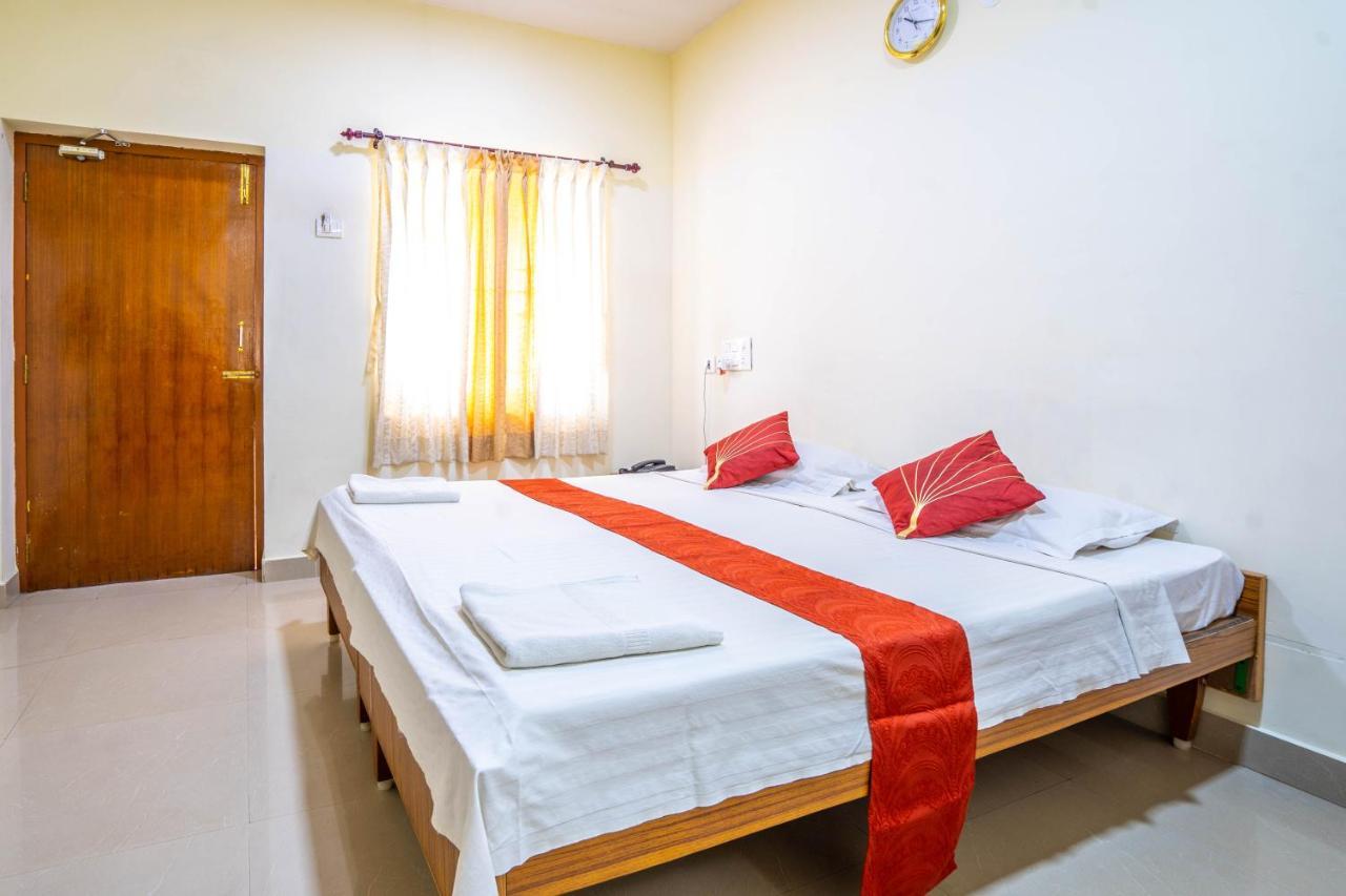 Hotel Tamilnadu - Thirukadaiyur Tirukkadaiyur Екстериор снимка